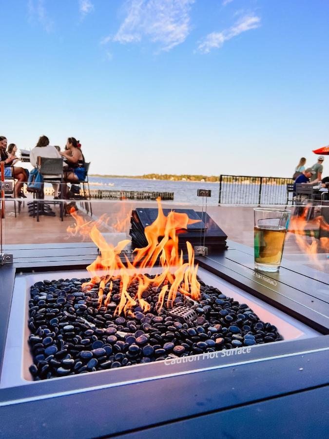 La Place Rendez-Vous Hotel Fort Frances Exterior foto
